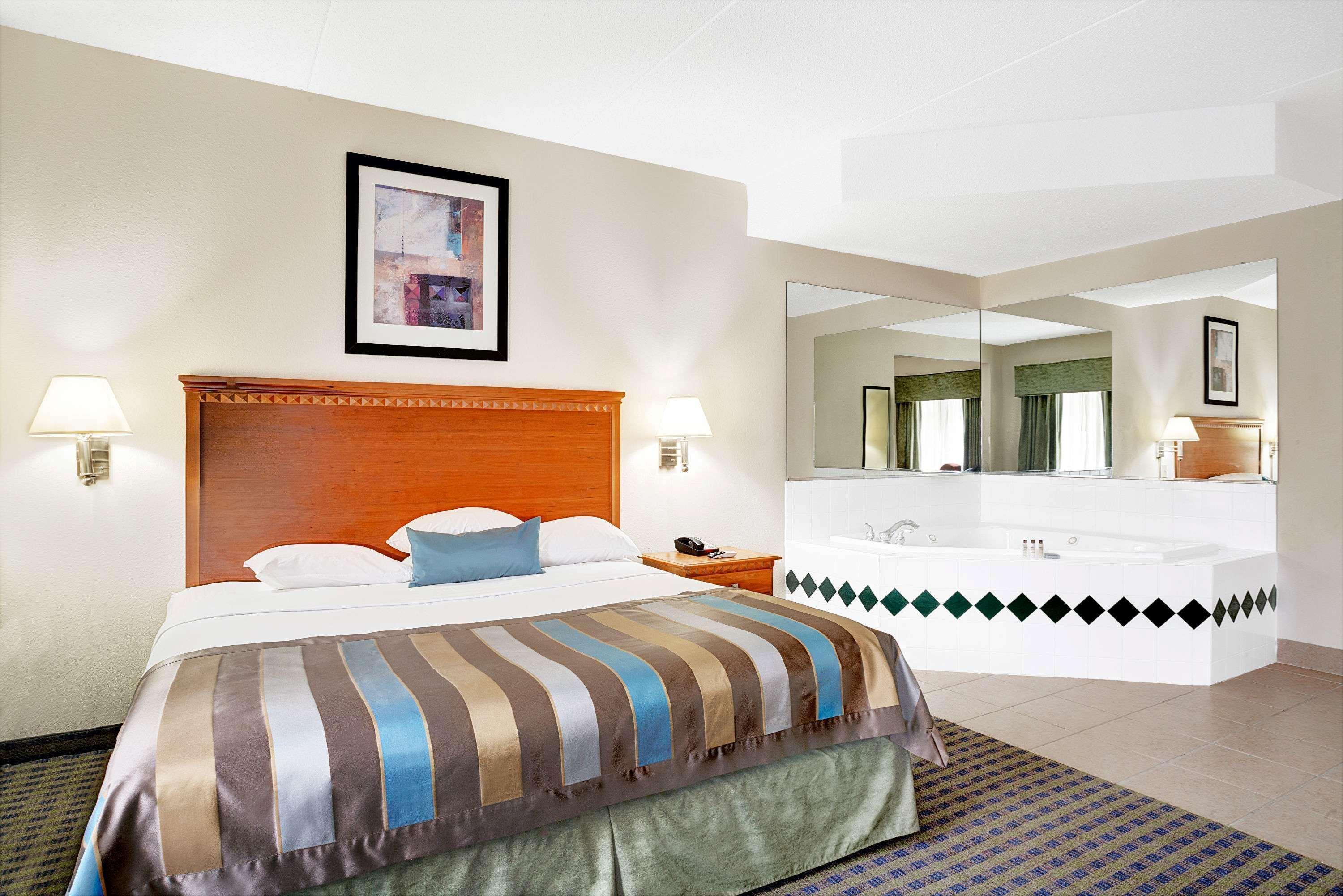 Wingate By Wyndham Atlanta Fairburn Hotel Eksteriør billede