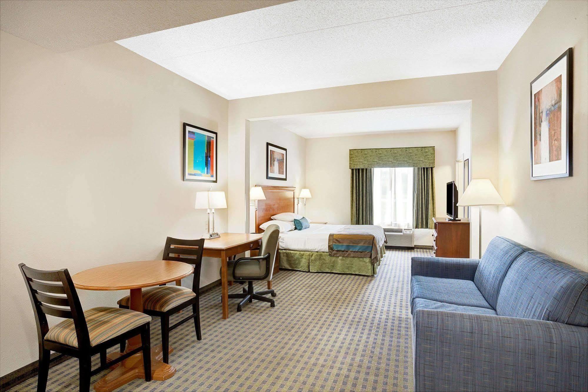 Wingate By Wyndham Atlanta Fairburn Hotel Eksteriør billede